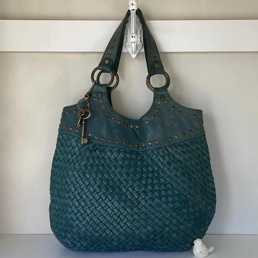 Fossil 🗝️ Vintage Woven Genuine Leather ShoulderBag